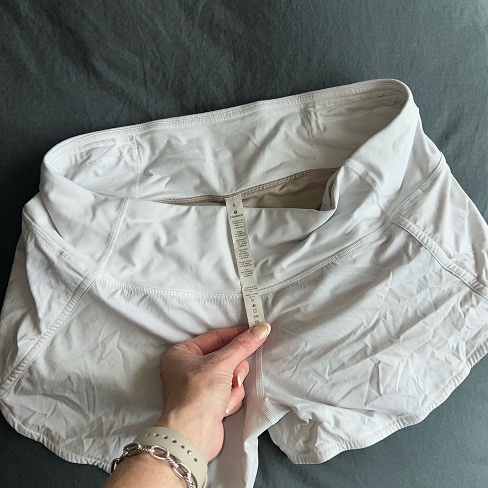 White Lulu shorts